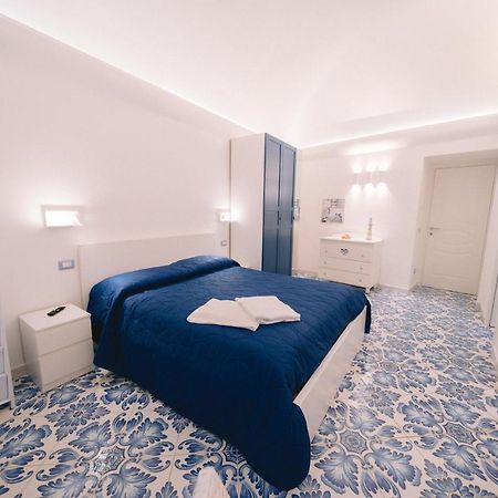 Amalfi Residenza Centrale Екстериор снимка