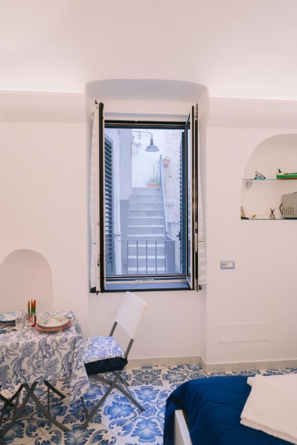 Amalfi Residenza Centrale Екстериор снимка